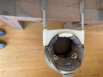 Eetstoel/hangstoeltje , Chicco, Kinderen en Baby's, Kinderstoelen, Ophalen, Zo goed als nieuw