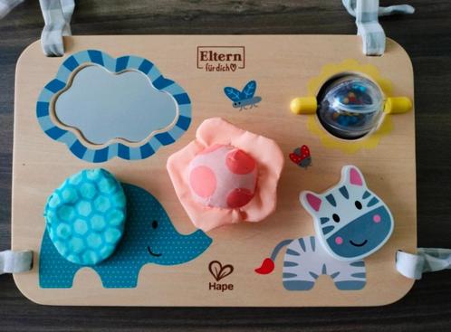 Houten activiteitenbord Hape, Kinderen en Baby's, Speelgoed | Houten speelgoed, Zo goed als nieuw, Overige typen, Ophalen