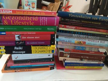 Boeken allerlei, uit te kiezen  beschikbaar voor biedingen