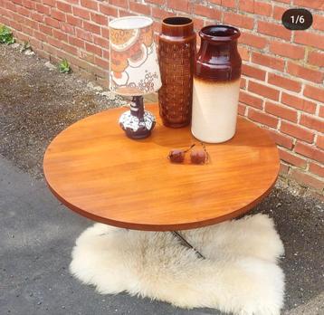Table basse ronde vintage en bois 