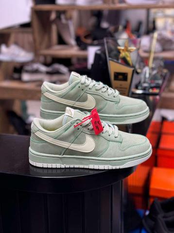 Nike schoenen voor hem of haar 37 T/M 42 Nieuw € 75,- beschikbaar voor biedingen