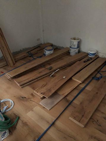 Parket rustiek  mooie brede planken beschikbaar voor biedingen
