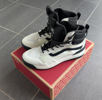 Vans Ultrarange Exo Hi MTE2 - Maat 45 disponible aux enchères