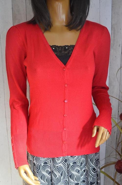 C&A Yessica vest 5 knoopjes op mouw rood small, Kleding | Dames, Truien en Vesten, Gedragen, Maat 36 (S), Rood, Ophalen of Verzenden