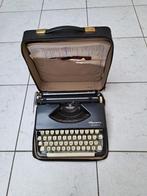 Oud mechanisch typmachine, Ophalen, Gebruikt
