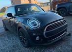 Mini Cooper *SCHADEWAGEN*, Auto's, Mini, Euro 6, Zwart, Bedrijf, Handgeschakeld