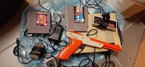 Nintendo NES+ accessoires en spelletjes, Consoles de jeu & Jeux vidéo, Consoles de jeu | Nintendo Consoles | Accessoires, Utilisé