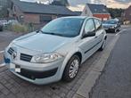 Renault megane 1.6 benzine met airco, Voorwielaandrijving, 4 deurs, Stof, 4 cilinders