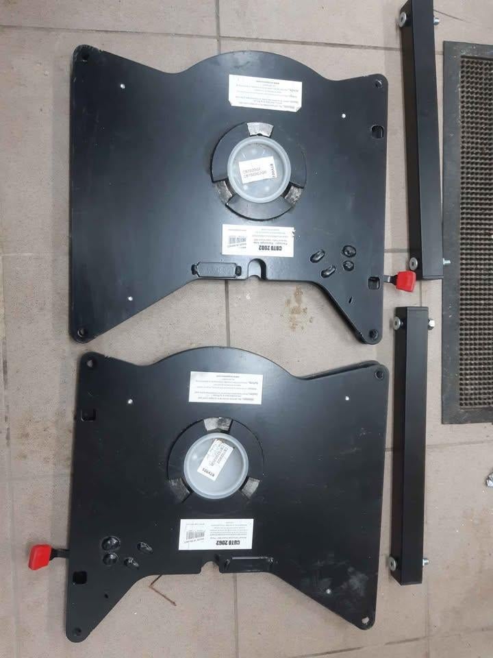 Sièges pivotants Opel Vivaro Renault Trafic de 2014 à 2021, Caravans en Kamperen, Mobilhome-accessoires, Zo goed als nieuw, Ophalen