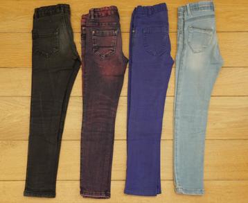 4 jeans broeken, maat 116 - 122 beschikbaar voor biedingen