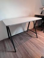 IKEA Verstelbare Bureau “Gladhojden” 100x60cm, Huis en Inrichting, Bureaus, Ophalen, In hoogte verstelbaar, Zo goed als nieuw