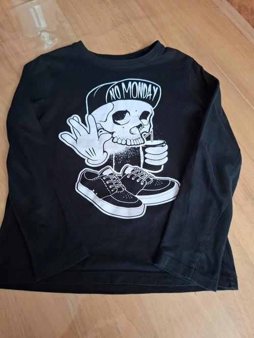 Tshirt lange mouw maat 134-140,  c&a, Kinderen en Baby's, Kinderkleding | Maat 134, Ophalen