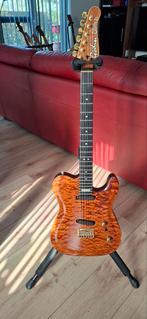 Godin Artisan AAA S – Cognac/Flame top, Muziek en Instrumenten, Snaarinstrumenten | Gitaren | Elektrisch, Ophalen, Zo goed als nieuw