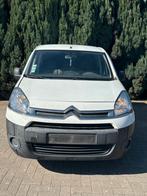 Citroen berlingo 1.6hdi automaat airco trekhaak 2012 euro 5, Auto's, Citroën, Euro 5, Stof, 4 cilinders, Wit
