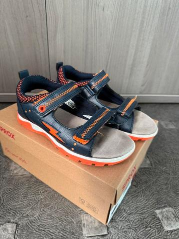 Sandalen maat 30 beschikbaar voor biedingen