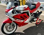 Suzuki GSX-R750 J - Slingshot 1988, 4 cilinders, Meer dan 35 kW, 749 cc, Super Sport