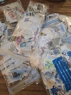 lots de timbres, Enlèvement, Comme neuf