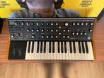 Moog sub 37 tribute, Muziek en Instrumenten, Synthesizers, Ophalen of Verzenden, Zo goed als nieuw