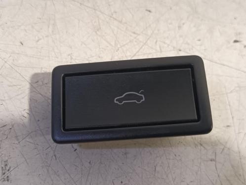 ACHTERKLEP SCHAKELAAR Volkswagen Tiguan (AD1) (3G0959831B), Auto-onderdelen, Dashboard en Schakelaars, Volkswagen, Gebruikt
