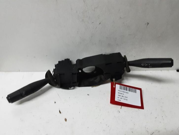 SCHAKELAAR Peugeot Partner Combispace (96049597ZL), Auto-onderdelen, Dashboard en Schakelaars, Peugeot, Gebruikt