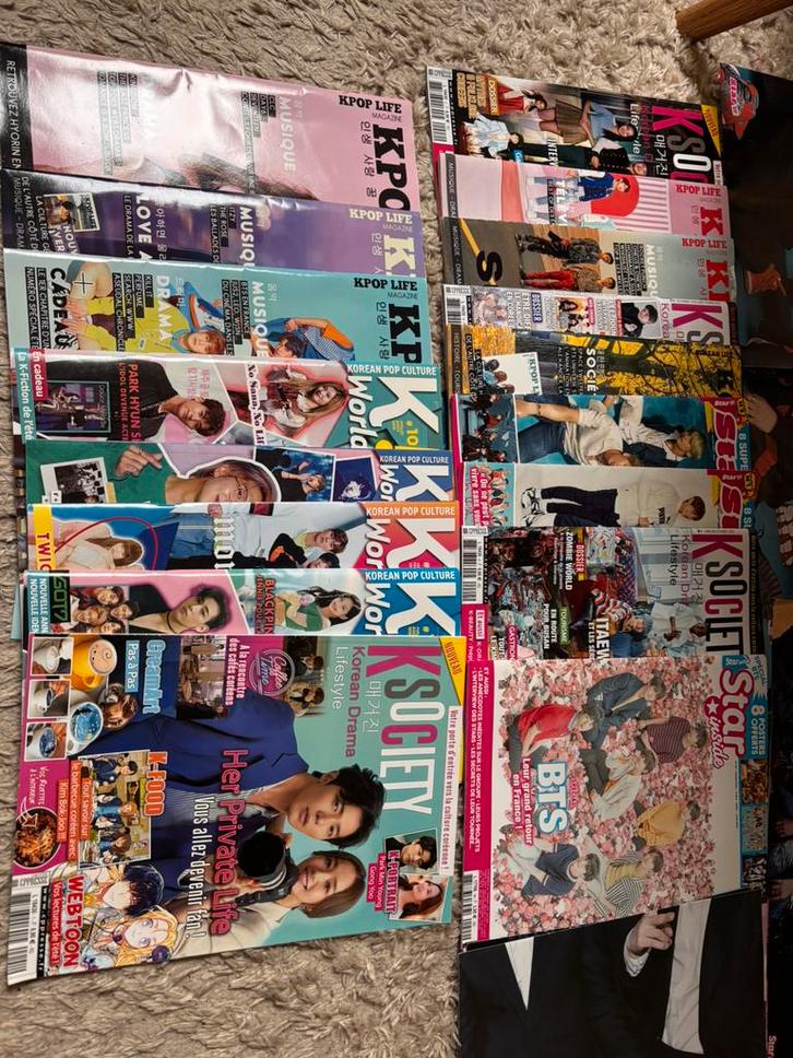Magasine Kpop + Posters pop et figurine, Boeken, Tijdschriften en Kranten, Zo goed als nieuw, Ophalen of Verzenden