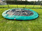 Berg trampoline inground ovaal, Ophalen, Gebruikt