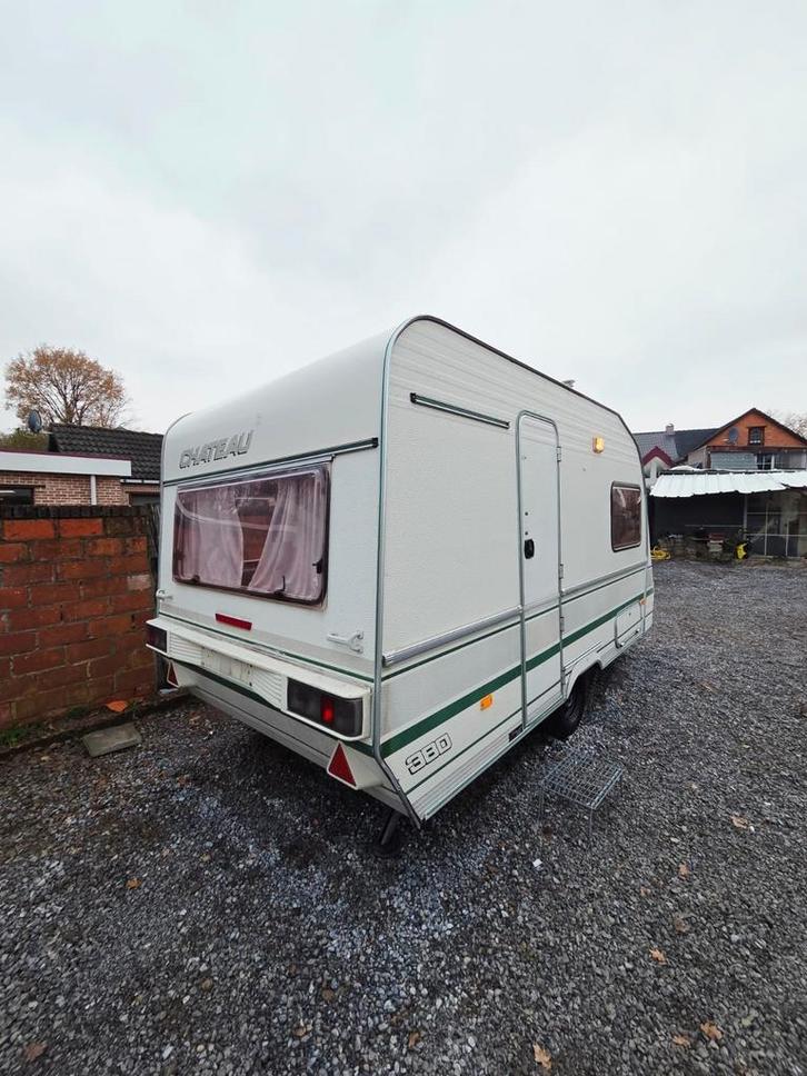 Chateau la car 380 lichtgewicht -750kg keuringsvrij!, Caravans en Kamperen, Caravans, Particulier, Treinzit, Chateau, Fietsenrek