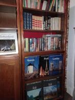 Boeken kast met glazen deuren, Huis en Inrichting, Ophalen, 50 tot 100 cm, Glas, 150 tot 200 cm