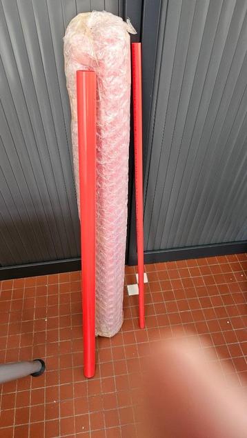 Tuyau PVC Rouge pour Aquarium beschikbaar voor biedingen