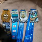 Medailles , 4 stuks . Heel mooie ! Marathons . Geëmailleerd, Verzamelen, Sportartikelen en Voetbal, Ophalen of Verzenden, Zo goed als nieuw