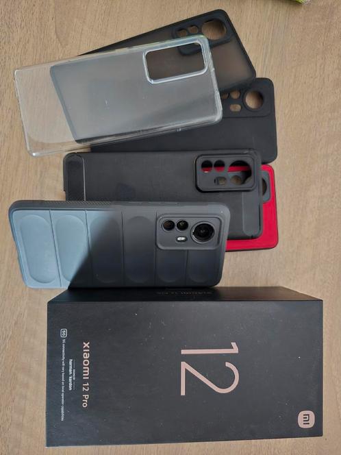 Xiaomi 12 Pro 256Gb + coques et écrans protecteurs, Télécoms, Téléphonie mobile | Marques Autre, Comme neuf, Enlèvement ou Envoi