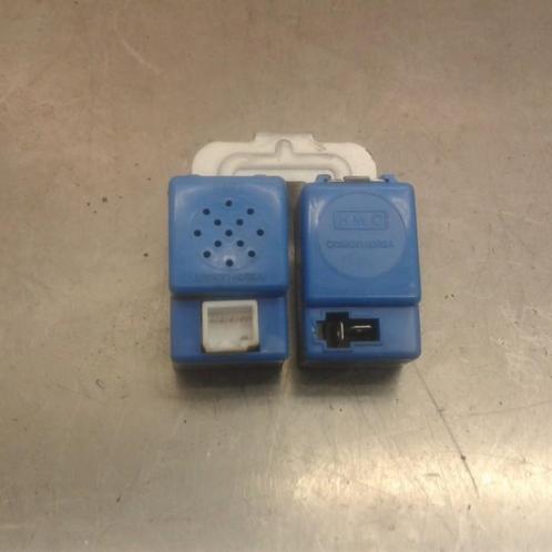 RELAIS Hyundai i10 (F5) (01-2007/12-2017) (|968300X500|), Auto-onderdelen, Elektronica en Kabels, Hyundai, Gebruikt