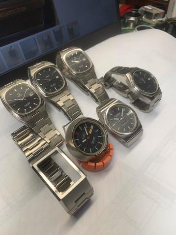 Lot Omega armband met wijzerplaten,  beschikbaar voor biedingen