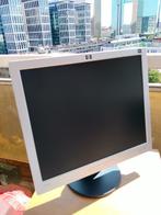 HP L1906 HDMI VGA 19" PC-MONITOR, Computers en Software, Ophalen, Kantelbaar, Zo goed als nieuw, HP