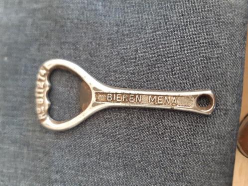 Oude flessen opener "Bieren Mena", Verzamelen, Biermerken, Gebruikt, Flesopener, Overige merken, Ophalen