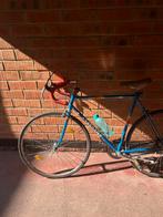 Vintage Peugot koerfiets, Fietsen en Brommers, Fietsen | Racefietsen, Ophalen