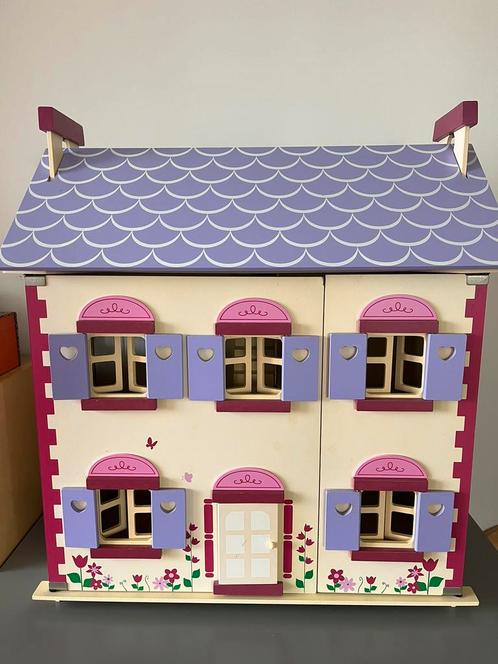 Maison de poupée en bois entièrement meublée, Enfants & Bébés, Jouets | Maisons de poupées, Utilisé, Maison de poupées, Enlèvement ou Envoi