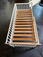 Kinderbed wit met lattenbodem, Kinderen en Baby's, Ophalen, Gebruikt, Lattenbodem