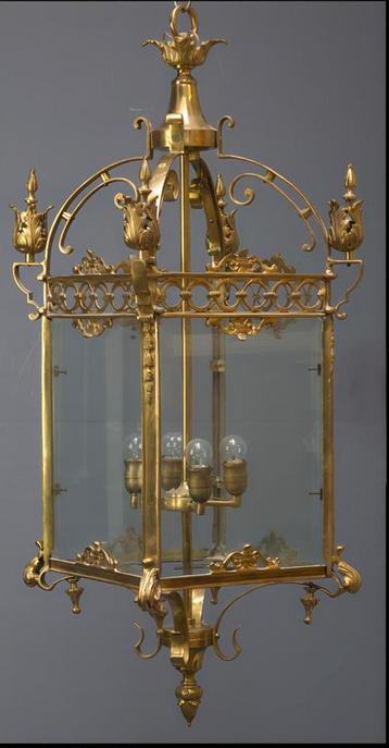 2 Mega Grote paleislampen beschikbaar voor biedingen