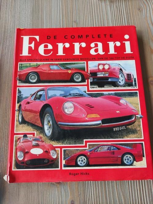 De complete Ferrari - Roger Hicks, Boeken, Auto's | Boeken, Gelezen, Ferrari, Ophalen of Verzenden