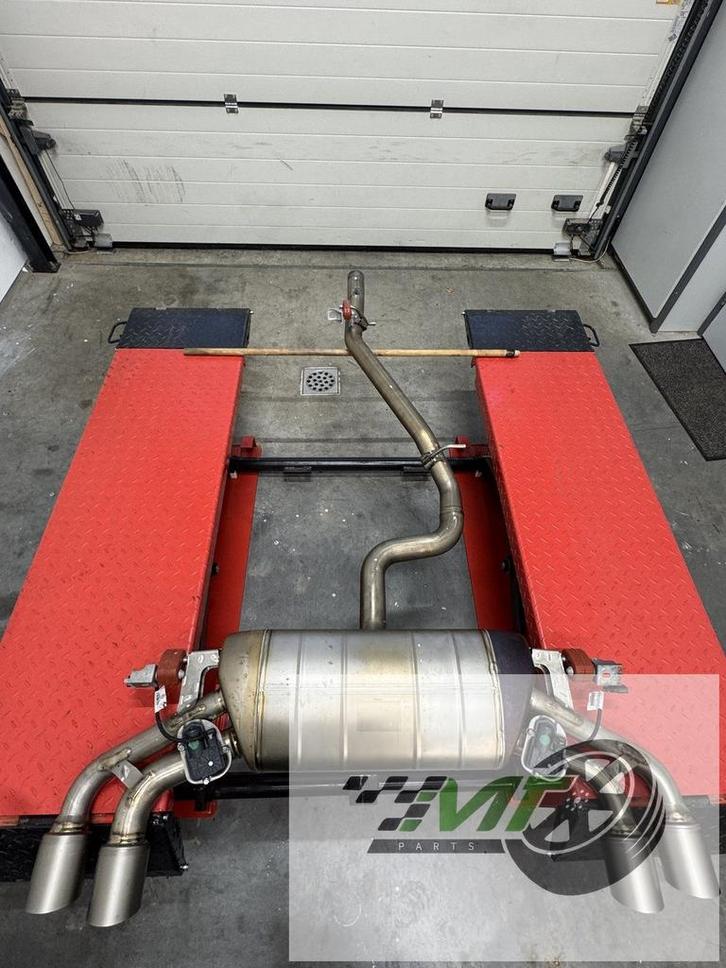 Vw Tiguan R AKRAPOVIC einddemper AGA 5NA253181GB uitlaat OEM, Auto-onderdelen, Uitlaatsystemen, Volkswagen, Gebruikt, Herkomst onderdeel bekend