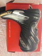 RST race boots, Motoren, Ophalen