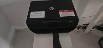Printer, scanner,met 4 inktp. bijna niet gebruikt geweest  beschikbaar voor biedingen