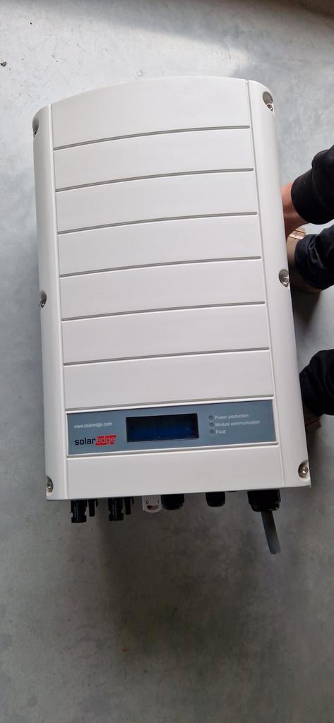 Solaredge omvormer, optimizer en meetmodule, Doe-het-zelf en Bouw, Zonnepanelen en Toebehoren, Gebruikt, Overige typen, 200 wattpiek of meer