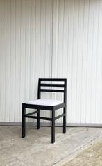 Set (6) Vintage Brutalist Black Stained Oak Eetkamerstoelen, Ophalen, Zo goed als nieuw