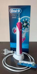 Oral-B Pro 2, Enlèvement ou Envoi, Comme neuf, Brosse à dents
