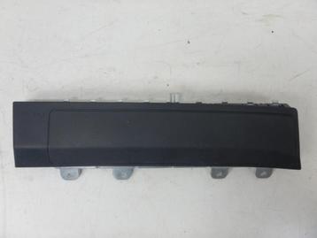 Mercedes-Benz A-Klasse W176 Knieairbag A1768600302 beschikbaar voor biedingen