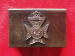 British Finsbury Rifles WW1 badge on matchbox holder, Verzenden, Landmacht, Embleem of Badge