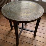 Vintage ronde tafel in gegraveerd messing - oosterse stijl, Antiek en Kunst, Ophalen