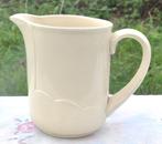 pichet boch crème de forme ovale, Antiquités & Art, Antiquités | Céramique & Poterie, Enlèvement ou Envoi